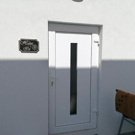 Zum Hofgassl Haus Isi Mörbisch am See Exterior foto